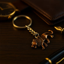 Elegant Walking Lion Metal Keychain (1 Pc)